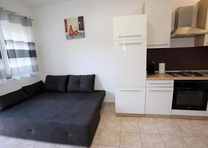 Tadijic Apartamento *